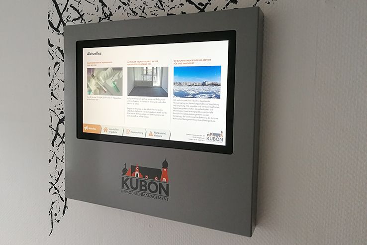 Digitaler Monitor für die Innenwand, mit einstellbaren Informationen für Ihre Kunden