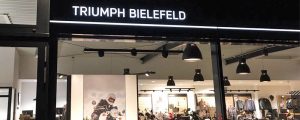 Formleuchtkasten für die Triumph Filiale in Bielefeld