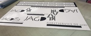 Folie mit Logo und Schriftzug vom Jagd- und Forstservice.